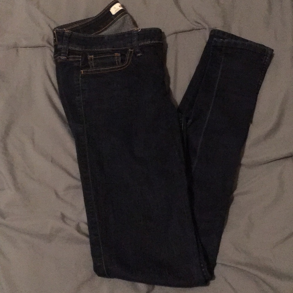 Dark wash skinny jeans